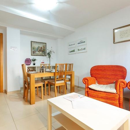 Alohamundi Florida Apartment Sevilla Bagian luar foto