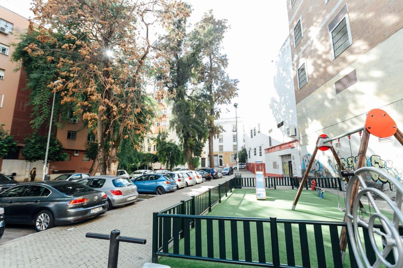 Alohamundi Florida Apartment Sevilla Bagian luar foto